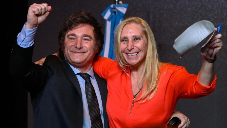 Javier y Karina Milei, juntos en el Gobierno nacional.