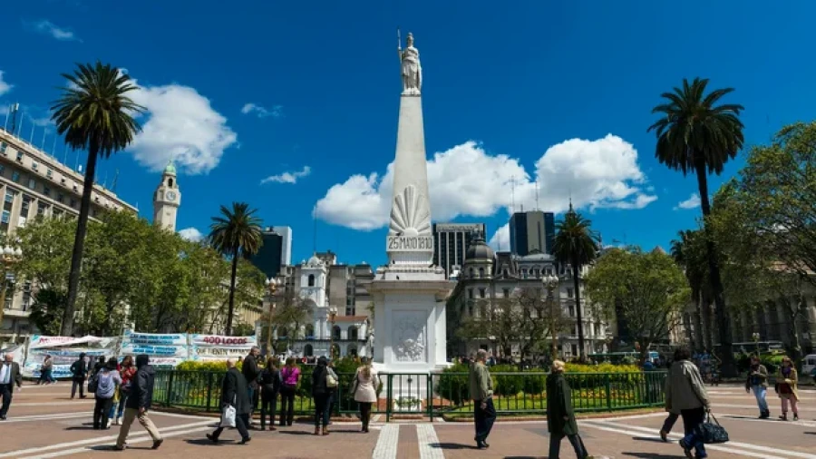 La pir&aacute;mide de Mayo fue construida en 1811.