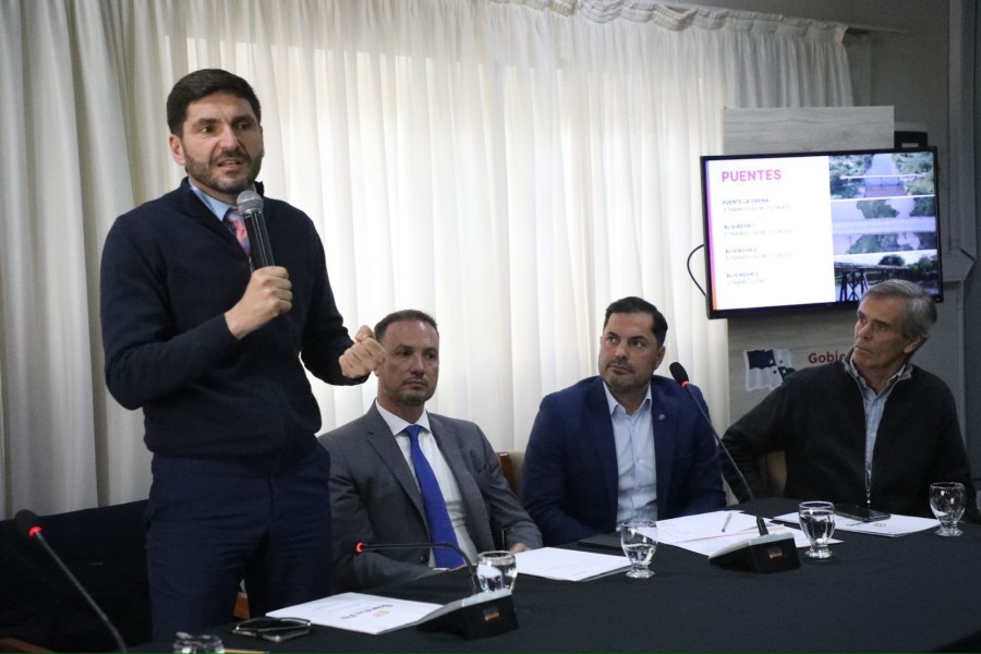 Pullaro y su intensa agenda.