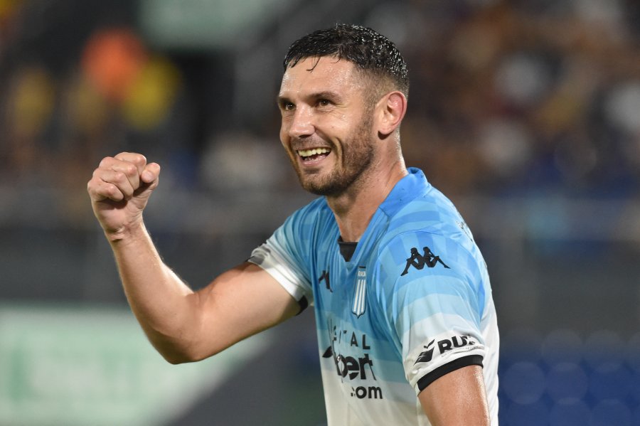 TREMENDO./ Sigue encendido el delantero de Racing.