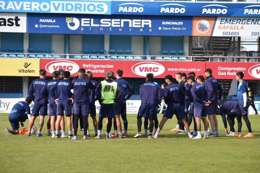 LA CREMA TRABAJ&Oacute; ESTE JUEVES EN EL MONUMENTAL