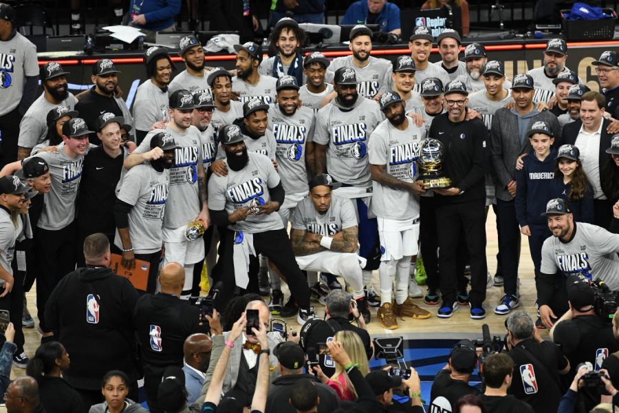 Dallas venci&oacute; 124-103 a Minnesota, se qued&oacute; con la serie con un contundente 4-1