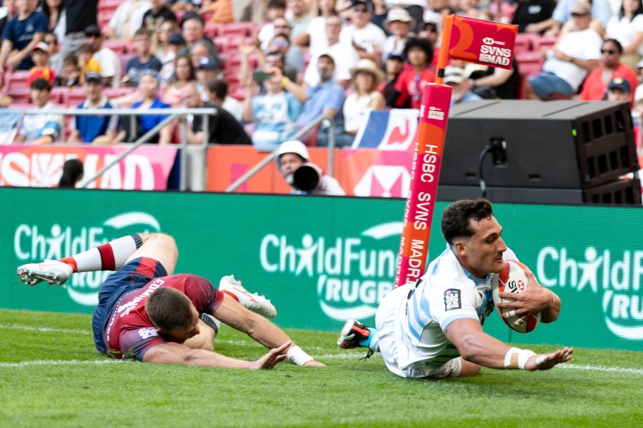 LOS PUMAS 7S GOLEARON A GRAN BRETA&Ntilde;A
