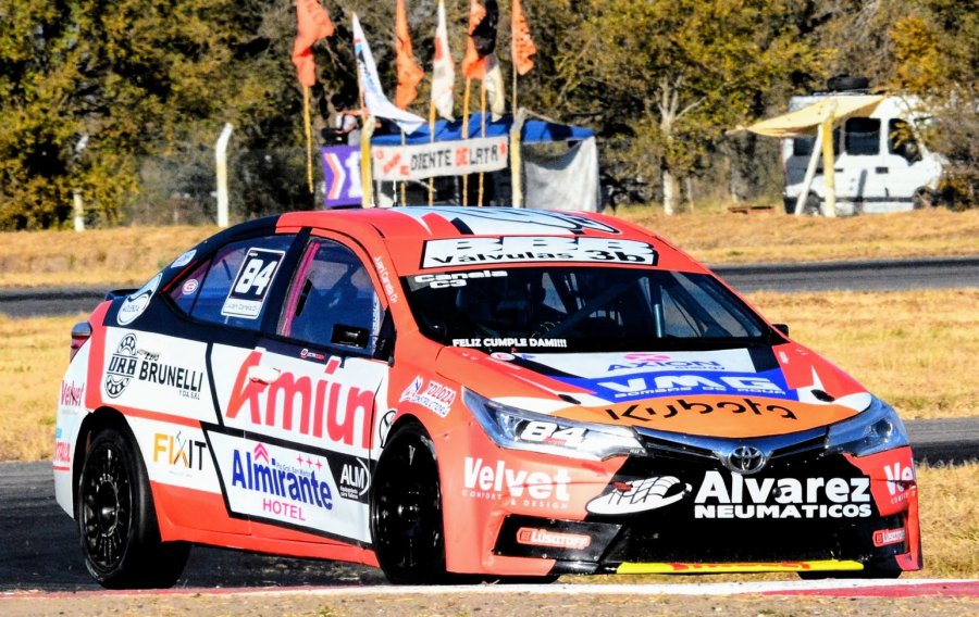 Juan Ignacio Canela tuvo una jornada complicada con el Toyota Corolla en la Clase 3.