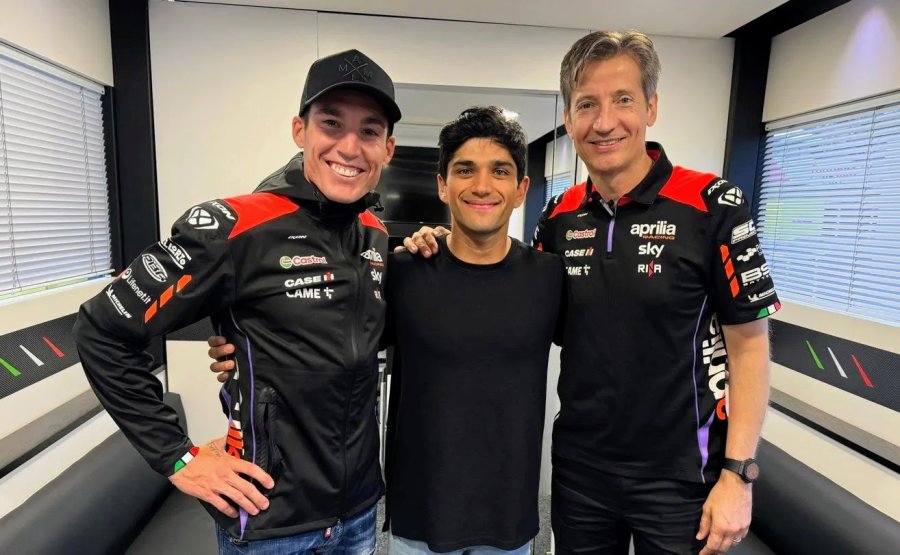 Aleix Espargar&oacute;, Jorge Mart&iacute;n y Massimo Rivola durante el anuncio realizado en Mugello.