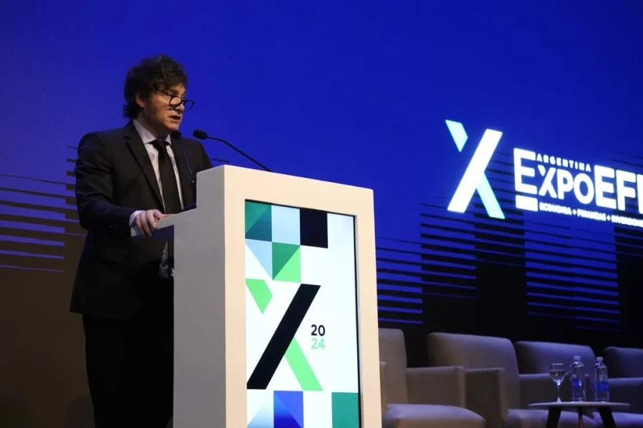 El presidente Javier Milei en en Congreso Econ&oacute;mico Argentino de la Expo - EFI (Econom&iacute;a, finanzas e inversiones).
