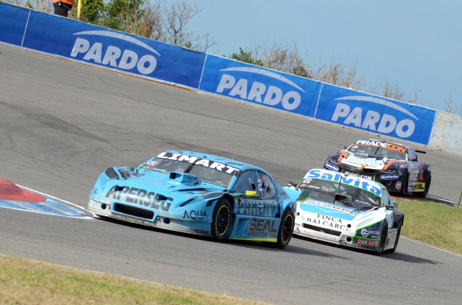 El quilme&ntilde;o Esteban Gini se impuso en la final del TC en Rafaela y se llev&oacute; los 8 millones