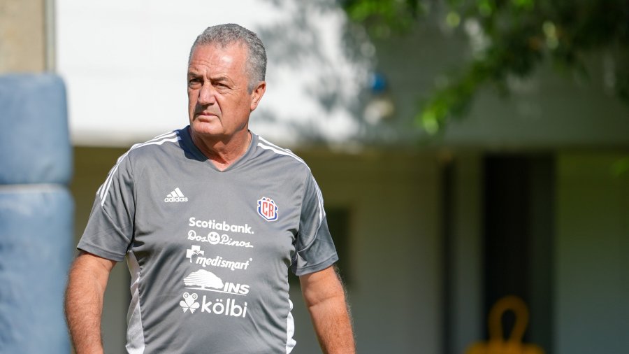 EL RAFAELINO ALFARO AL FRENTE DE LA SELECCI&Oacute;N DE COSTA RICA