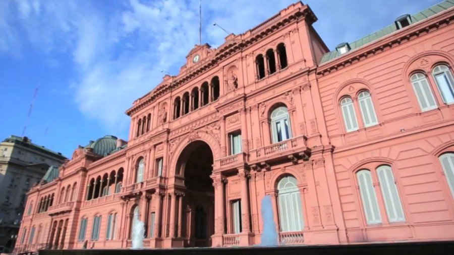 Sin Milei, el Gabinete se re&uacute;ne en una semana clave para la Ley Bases.