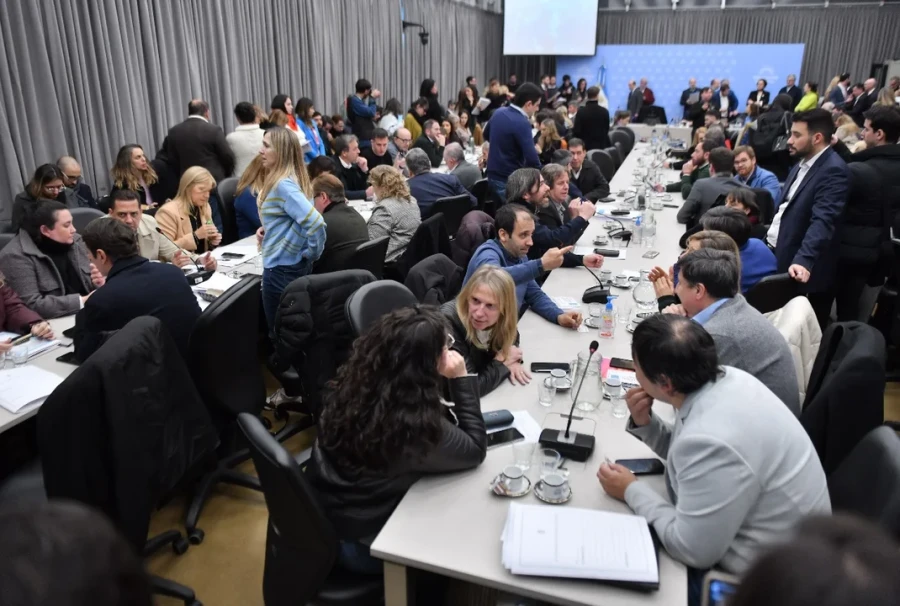 Inicio del plenario de comisiones en la C&aacute;mara de Diputados.