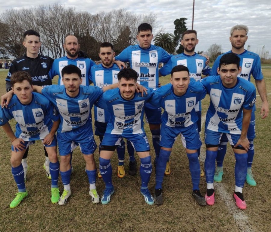 DE VISITANTE. Vila, que viene de derrotar a Atl&eacute;tico de Rafaela, se presenta en Clucellas.