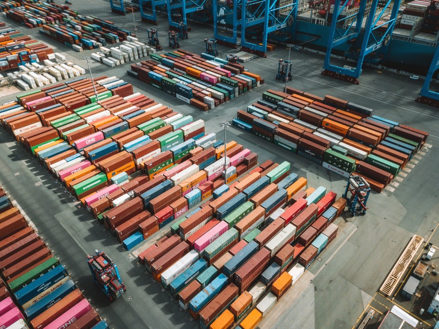 COMERCIO EXTERIOR. El Banco Naci&oacute;n financia operaciones de importaci&oacute;n y exportaci&oacute;n de empresas.