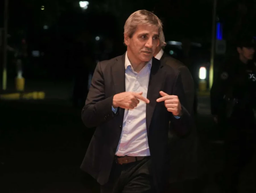Caputo cre&oacute; una comisi&oacute;n para revisar los precios de contrataci&oacute;n en obra p&uacute;blica.