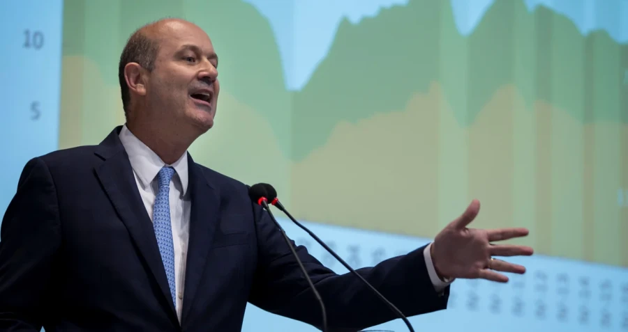Sturzenegger se suma oficialmente al gobierno.