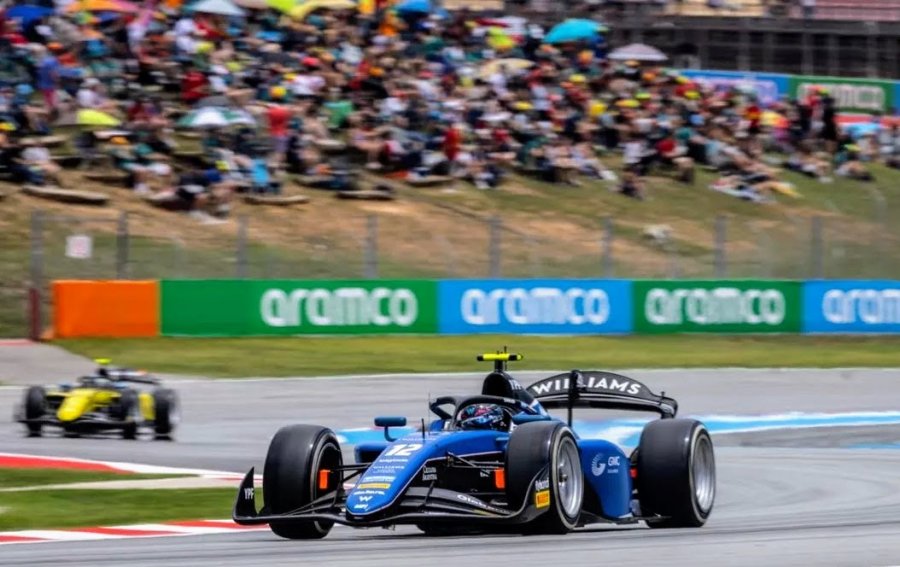 Franco Colapinto obtuvo un meritorio cuarto lugar en la carrera principal de la F&oacute;rmula 2.