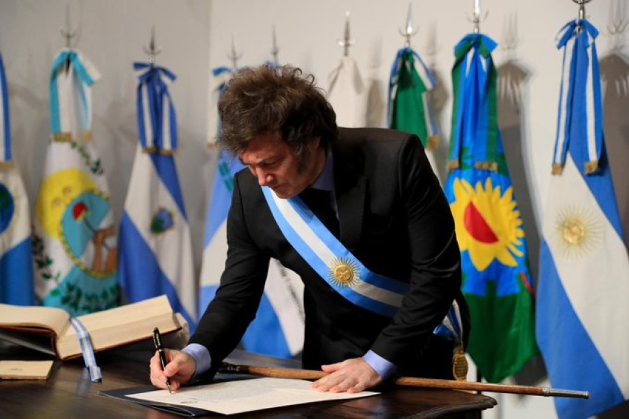 Javier Milei firm&oacute; el acuerdo en &uacute;ltimo lugar.