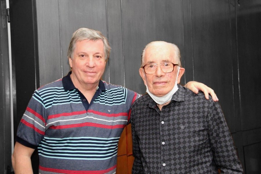Junto con el "Nene" cuando fue declarado Ciudadano Distinguido por el Concejo Municipal de Rafaela.