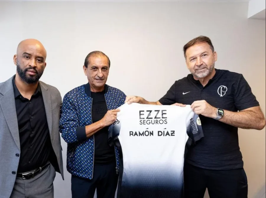 RAM&Oacute;N D&Iacute;AZ FUE PRESENTADO COMO NUEVO DT DEL CORINTHIANS DE BRASIL