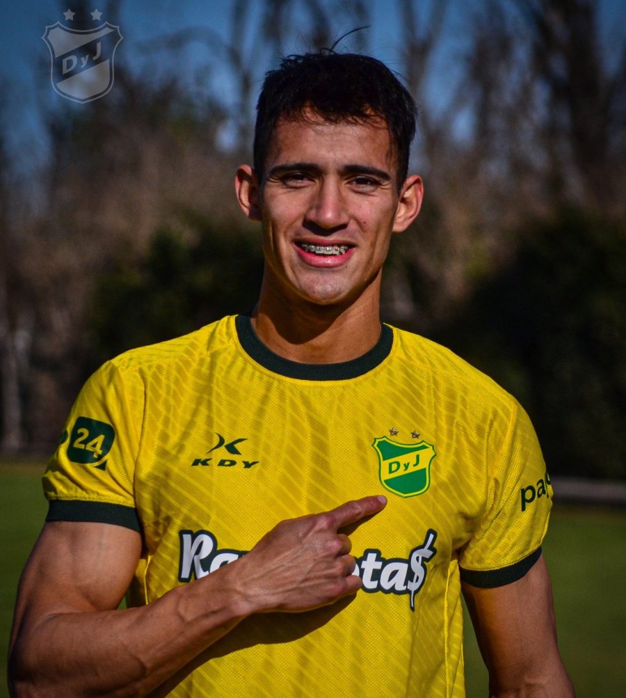 AYRTON PORTILLO. El carrilero surgido en la Crema es nuevo jugador de Defensa y Justicia.