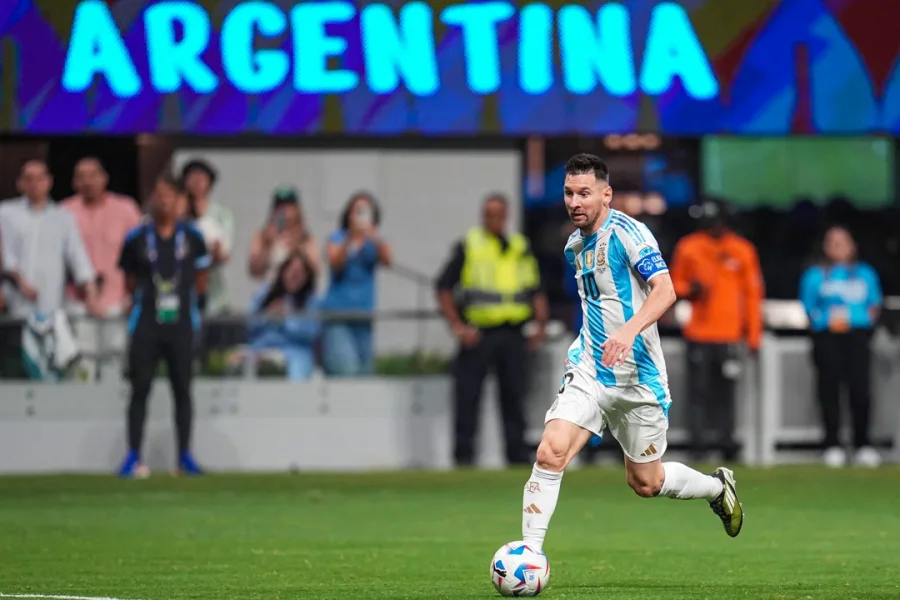 Lionel Messi va por un nuevo t&iacute;tulo con la Selecci&oacute;n argentina.