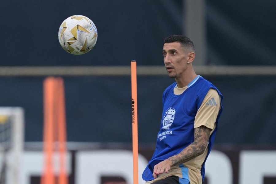 &Aacute;NGEL DI MAR&Iacute;A SE RETIRA DE LA SELECCI&Oacute;N ARGENTINA