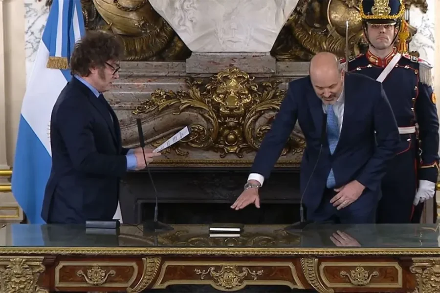 STURZENEGGER. Asumi&oacute; recientemente como ministro para desregular la econom&iacute;a y reformar el Estado.