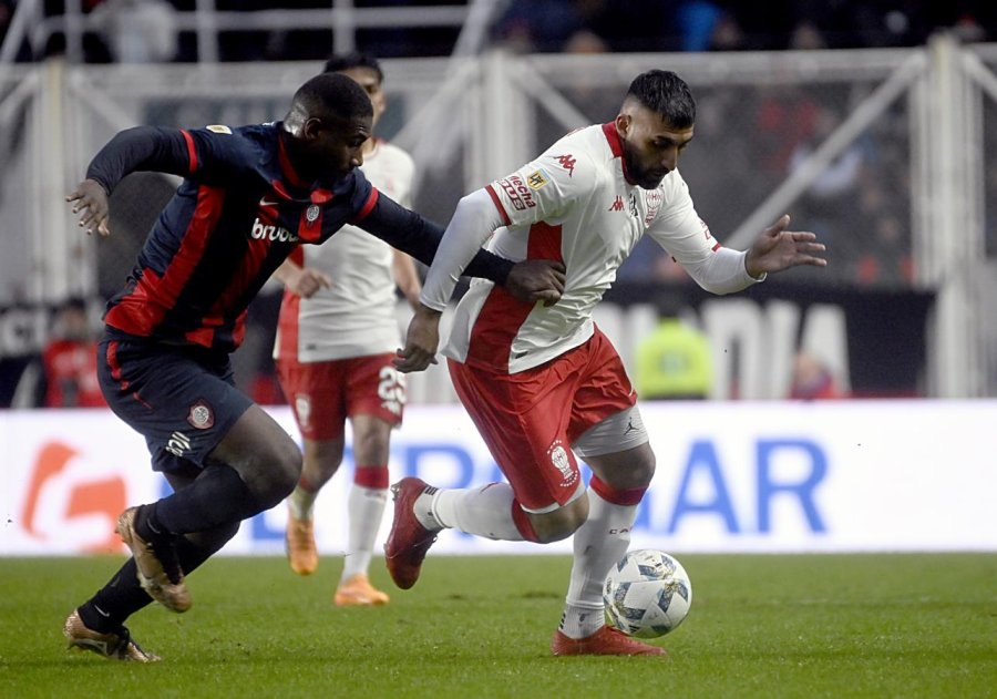 EL CUERVO Y EL GLOBO IGUALARON EN EL CL&Aacute;SICO