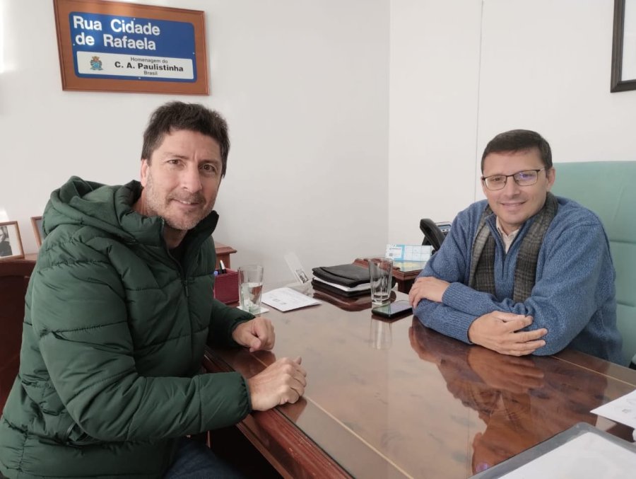 REUNI&Oacute;N. Gaspoz junto al titular del Concejo, Lisandro M&aacute;rsico.