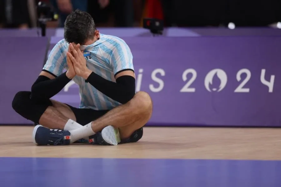 SIN CONSUELO./ Facundo Conte luego del partido que marc&oacute; la eliminaci&oacute;n.