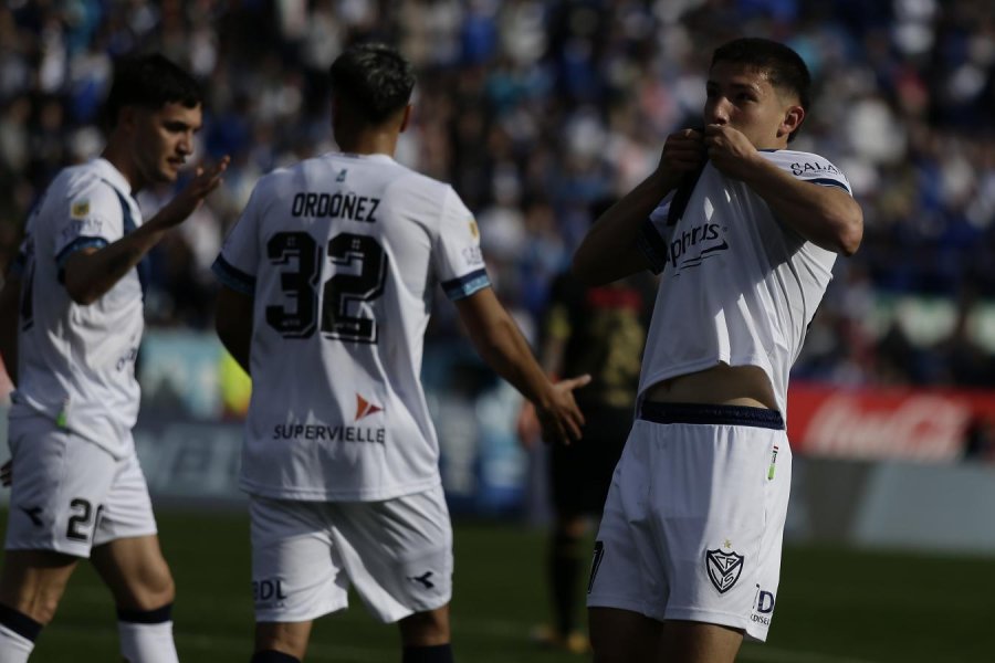 V&Eacute;LEZ DERROT&Oacute; AL HALC&Oacute;N Y QUED&Oacute; A UNO DE LA CIMA