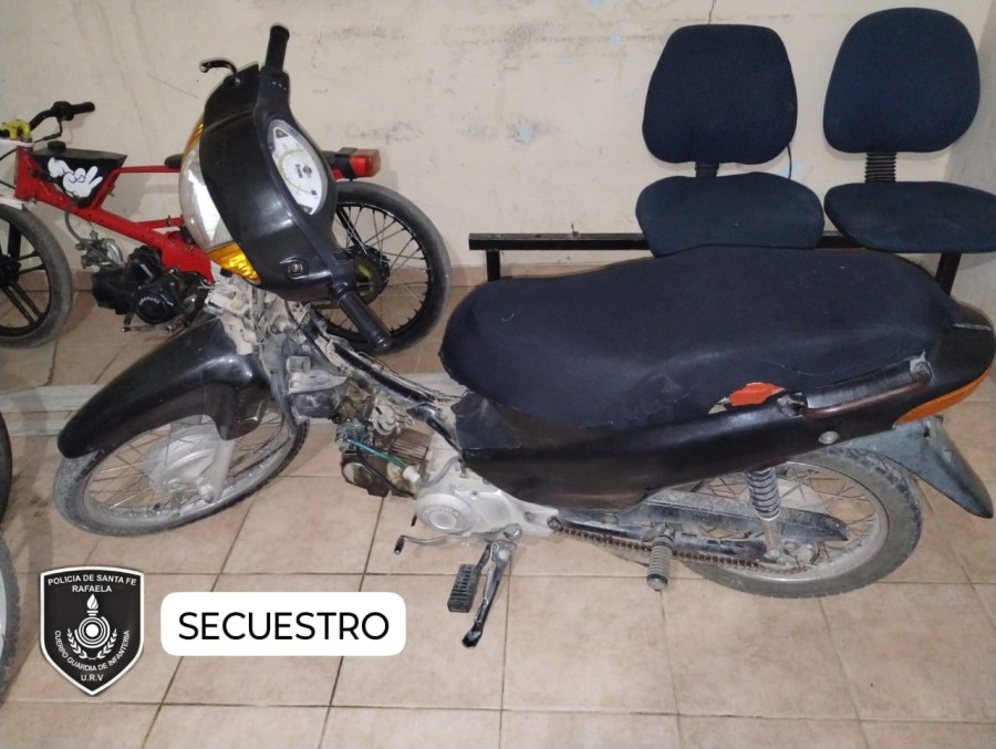 El robo se hab&iacute;a suscitado este mismo jueves. La moto fue hallada por la GUR y Polic&iacute;a.
