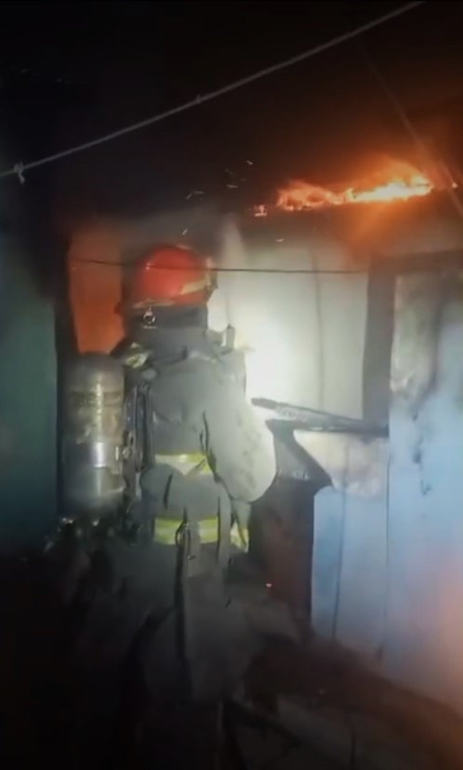 Los Bomberos hallaron el cad&aacute;ver de un hombre identificado como  Mart&iacute;n Santolino.
