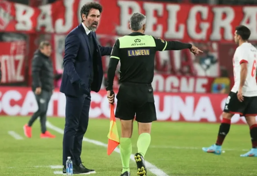 EL EQUIPO DE DOM&Iacute;NGUEZ RECIBE AL ROJO EN LA PLATA