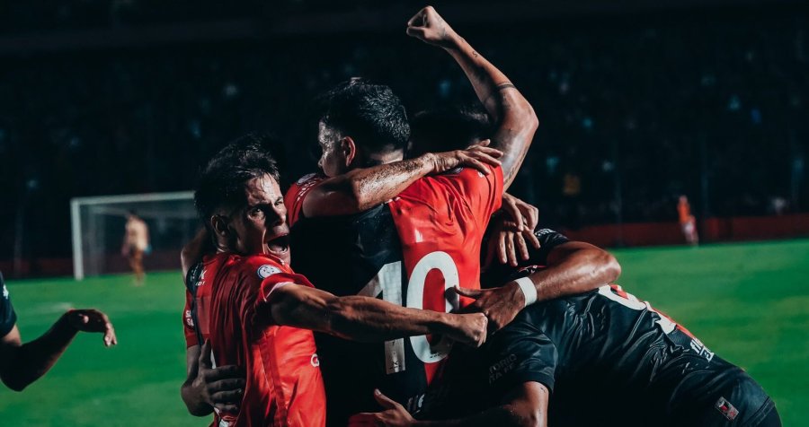 COL&Oacute;N VISITA A GIMNASIA DE SALTA
