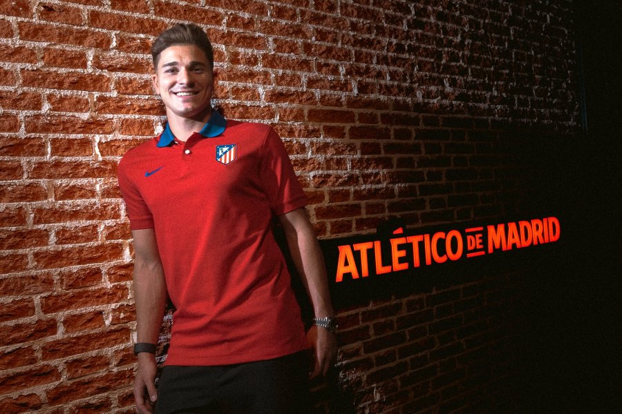 NUEVOS COLORES./ Juli&aacute;n se suma al equipo del Cholo Simeone.