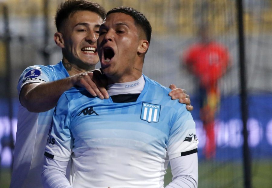 LA ACADEMIA GAN&Oacute; EN CHILE Y PUSO UN PIE EN CUARTOS DE LA SUDAMERICANA