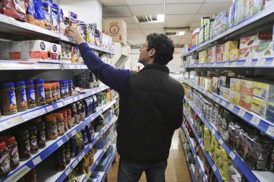 Las familias argentinas necesitan cada vez m&aacute;s dinero para escapar de la pobreza.