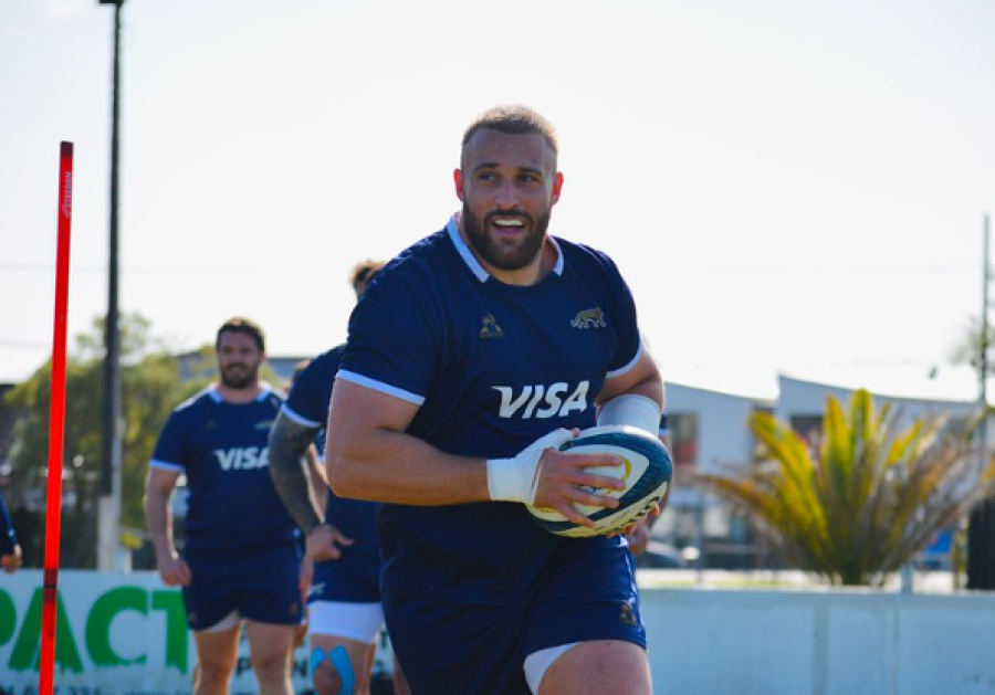 MAYCO VIVAS JUG&Oacute; 25 CAPS CON LOS PUMAS