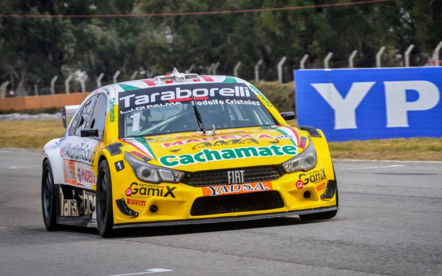 Josito Di Palma consigui&oacute; una inobjetable victoria en el Top Race en R&iacute;o Cuarto.