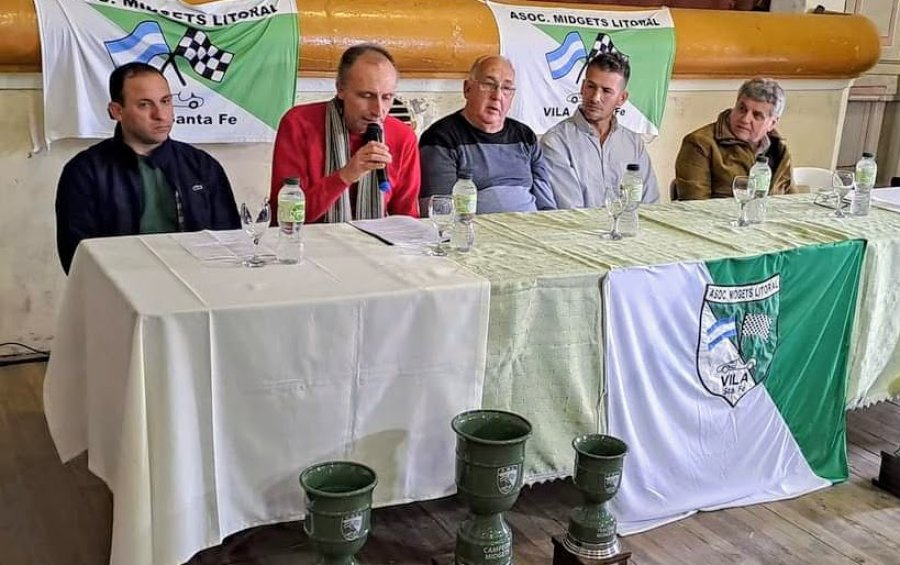 Mat&iacute;as Franco, Conrado Ingaramo, Arturo Montrucchio, Pablo Fari&ntilde;as y Gabriel Maletto.
