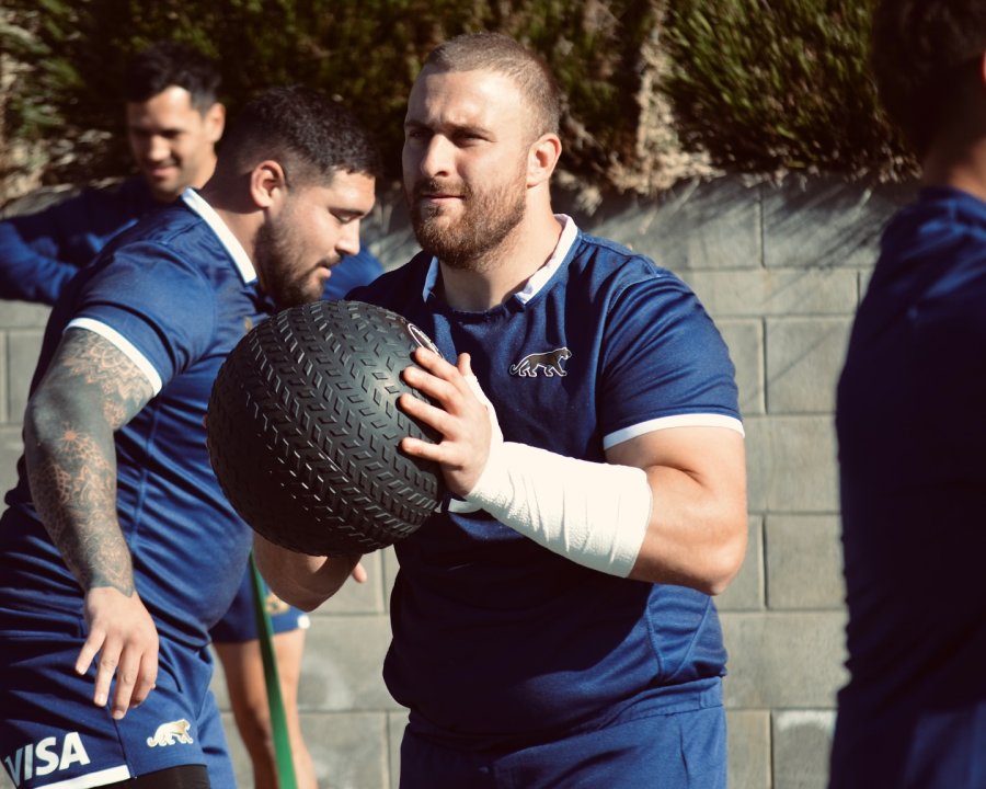 MAYCO VIVAS SIGUE ENTRE LAS PRINCIPALES OPCIONES PARA LA PRIMERA L&Iacute;NEA DE LOS PUMAS