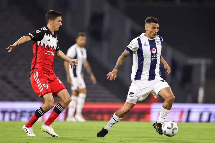 VENTAJA./ River gan&oacute; 1 a 0 en C&oacute;rdoba.