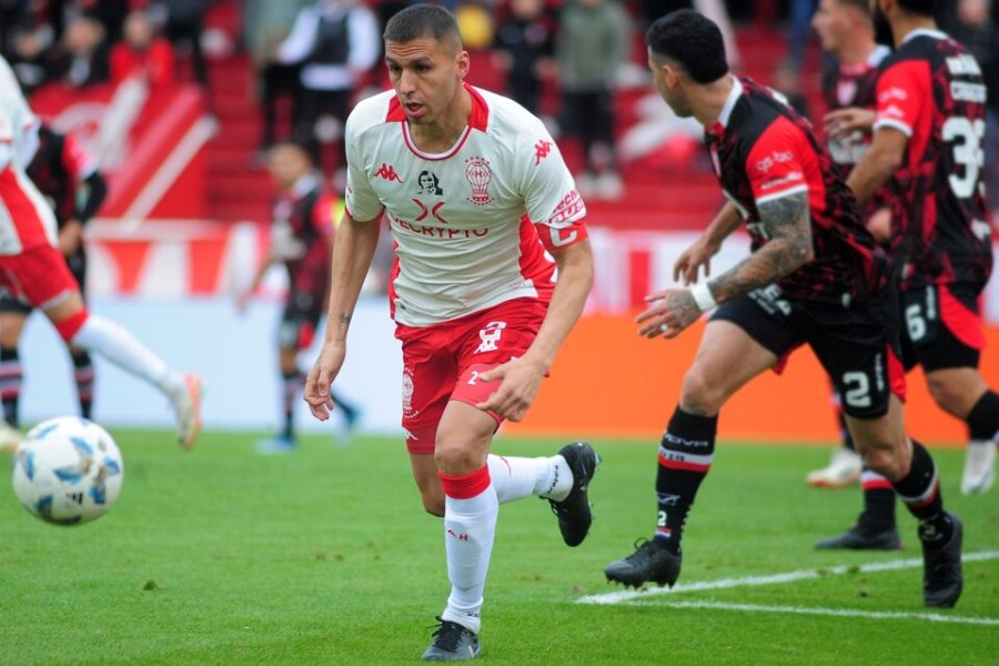HURAC&Aacute;N VISITA A ARGENTINOS EN LA PATERNAL