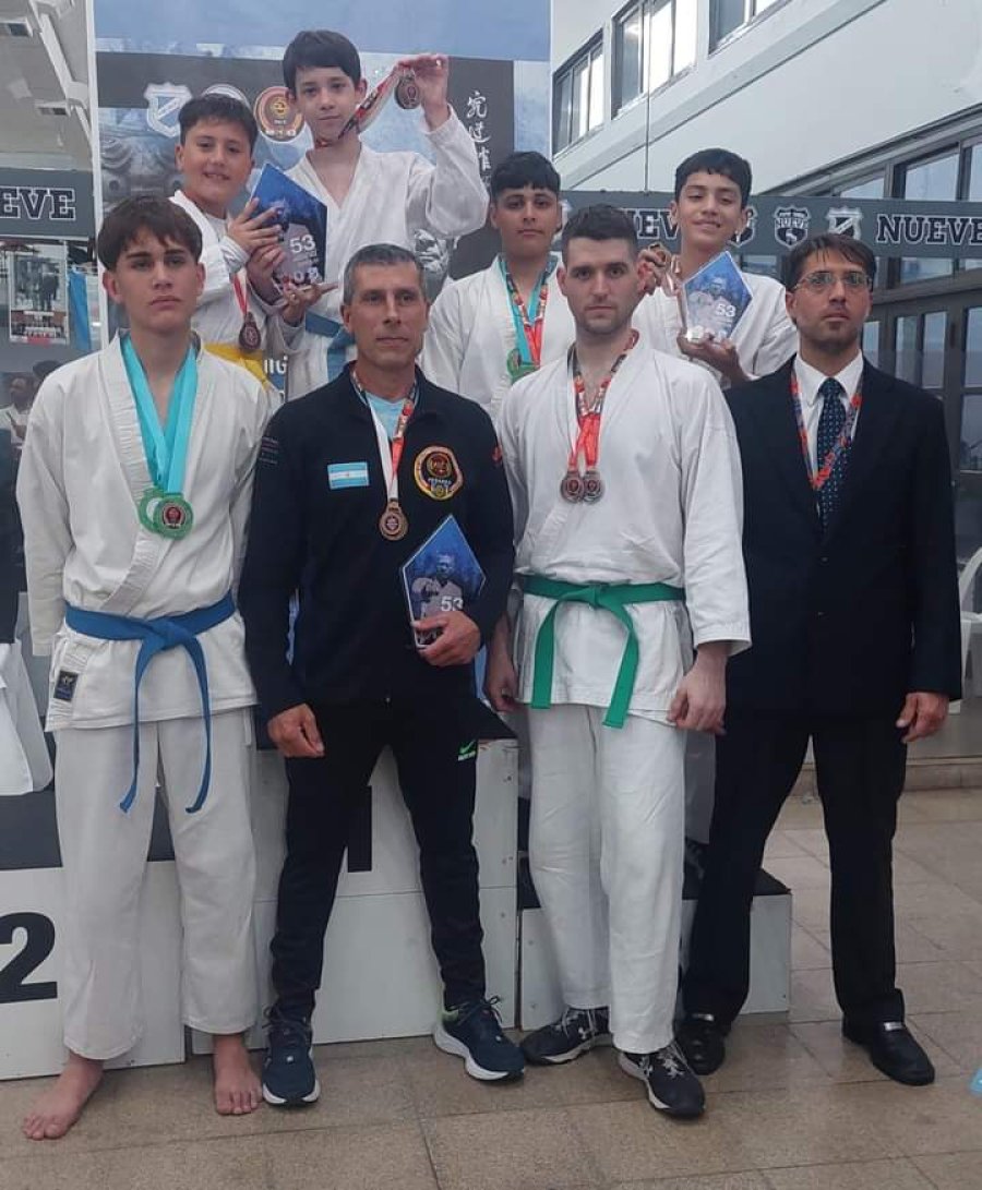 LOGROS IMPORTANTES./ En distintas categor&iacute;as los karatecas de Almagro puieron obtener medallas.