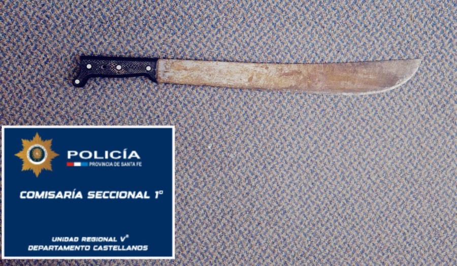 El machete secuestrado por la Polic&iacute;a.