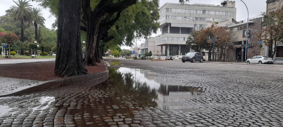 ALERTA. Es posible que para este fin de semana se produzca la famosa tormenta de Santa Rosa en nuestra ciudad.