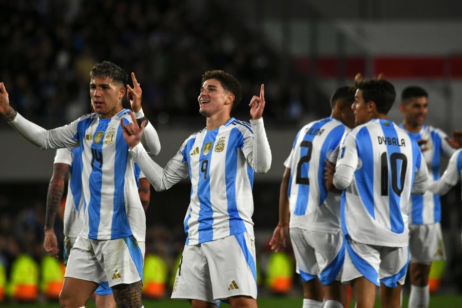 ARGENTINA SUPER&Oacute; A CHILE EN EL MONUMENTAL