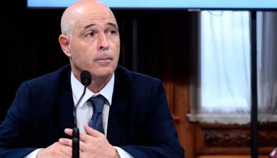 El Senador Abdala dijo tener empleados en el Senado para su campa&ntilde;a electoral.