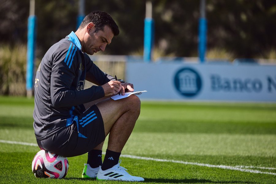 SCALONI PIENSA EN EL ARMADO DEL EQUIPO PARA EL JUEGO DE ESTE MARTES EN BARRANQUILLA