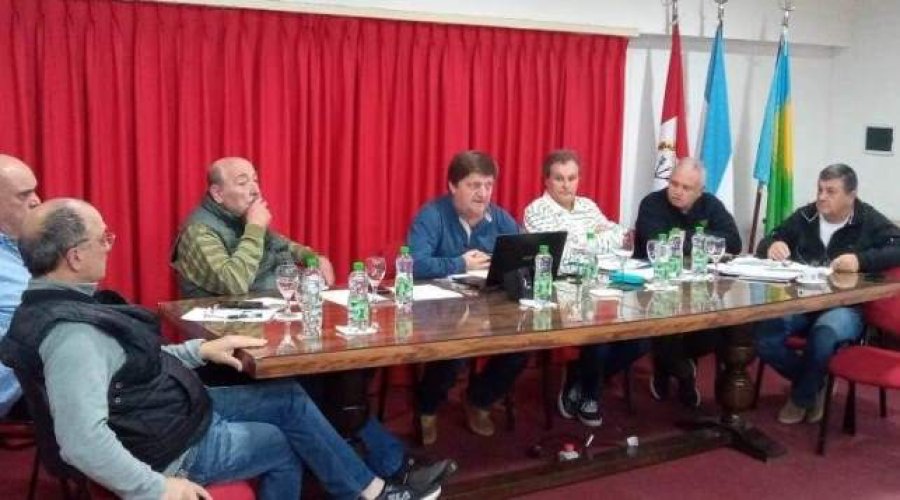 DECISIONES./ Se va poniendo al d&iacute;a el torneo de ascenso tras lo dispuesto en la reuni&oacute;n liguista.